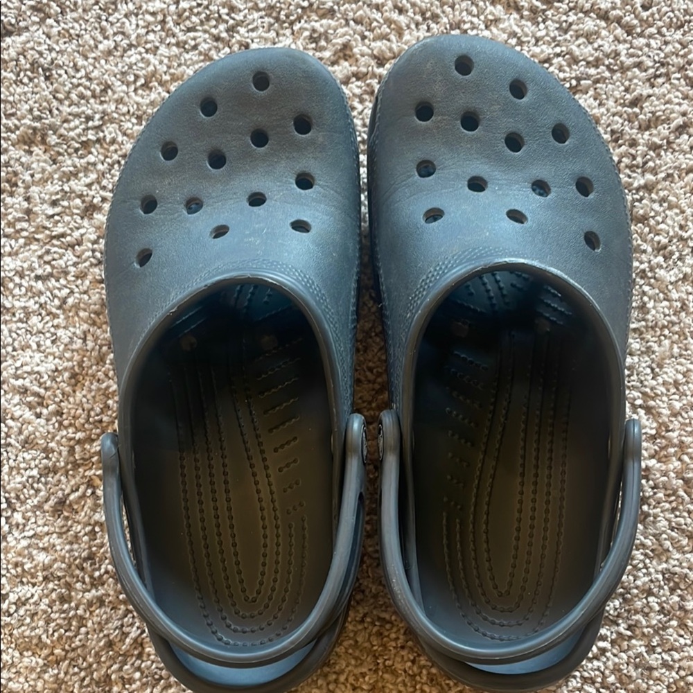 CROCS black size 8 10 Sandals